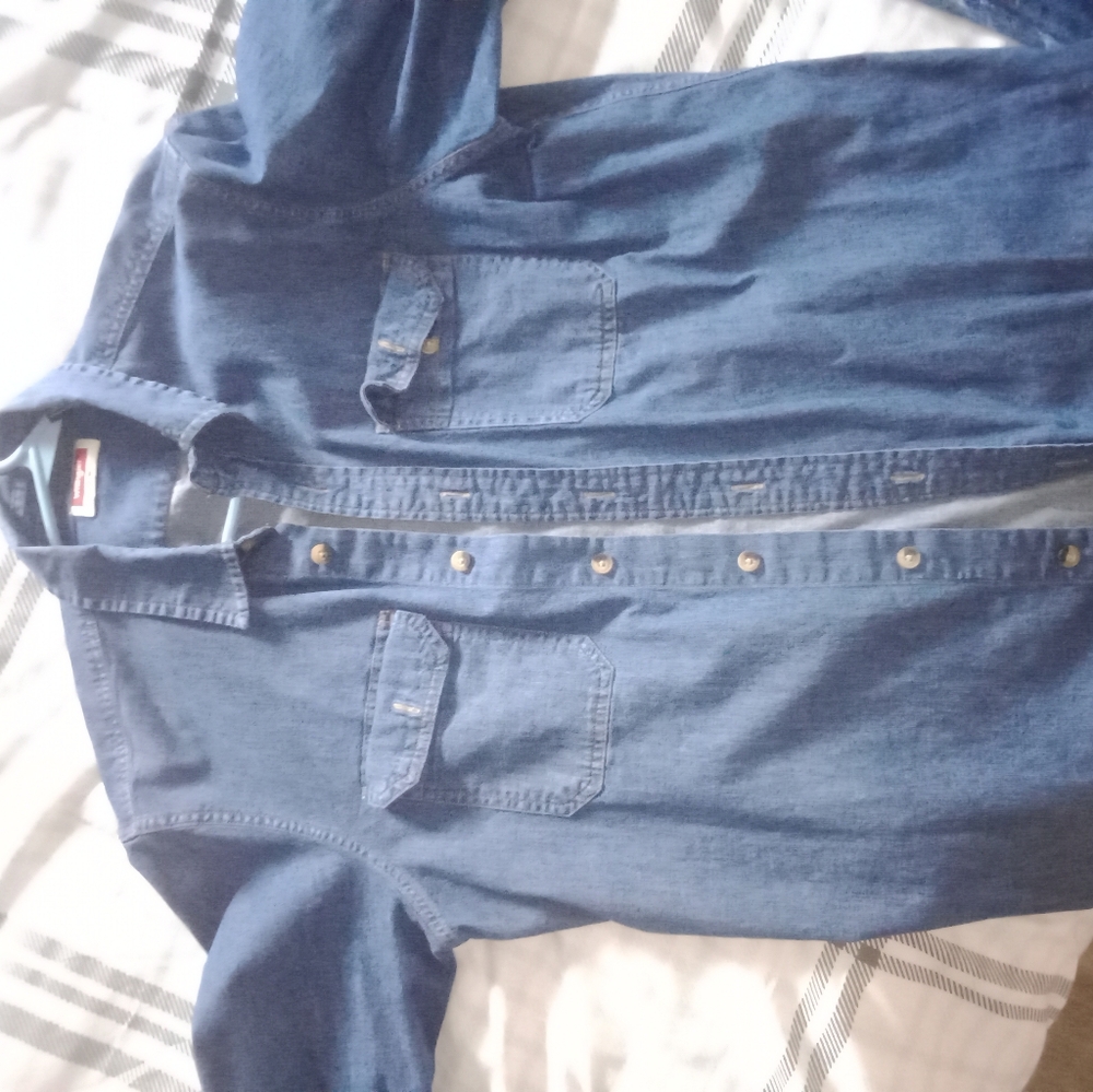 Wrangler button long sleeve shirt
